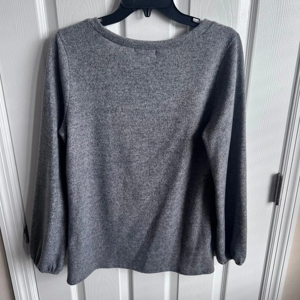 Gilli Womens Grey Soft Knit Lantern Sleeve High-Low Top Medium Made in USA‎